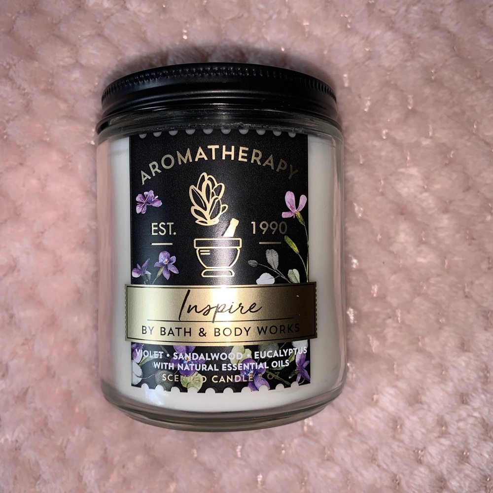 Bath and Body Works Aromatherapy Inspire Candle
